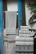 „Светлосива Елегантност“ Комплект хавлиени кърпи – 3 броя – 100% Памук