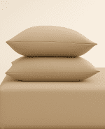 „Топъл бежов“ Долен чаршаф с ластик + 2 калъфки – Памук Ранфорс – за легло 200x200 см - Image 2